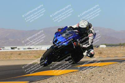 media/Oct-08-2022-SoCal Trackdays (Sat) [[1fc3beec89]]/Turn 9 Inside (10am)/